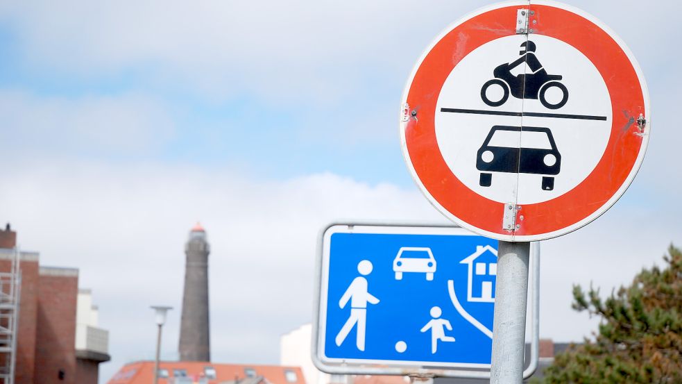 Auf Borkums Straßen ist der Verkehr zuletzt vermehrt kontrolliert worden. Foto: Ferber