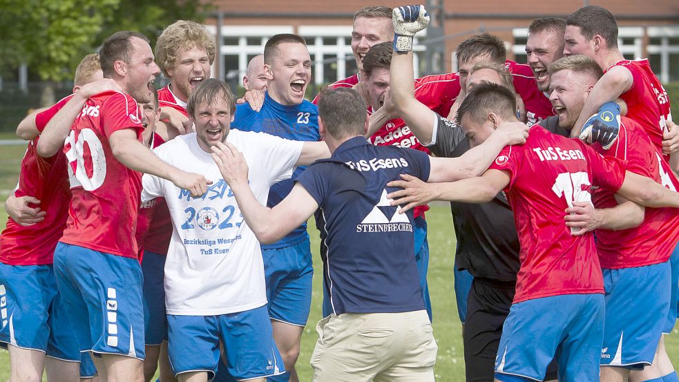 Es ist geschafft: der TuS Esens ist Bezirksliga-Meister. Foto: Doden/Emden