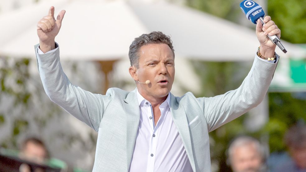 Stefan Mross ist Moderator von „Immer wieder sonntags“. Foto: dpa/Philipp von Ditfurth
