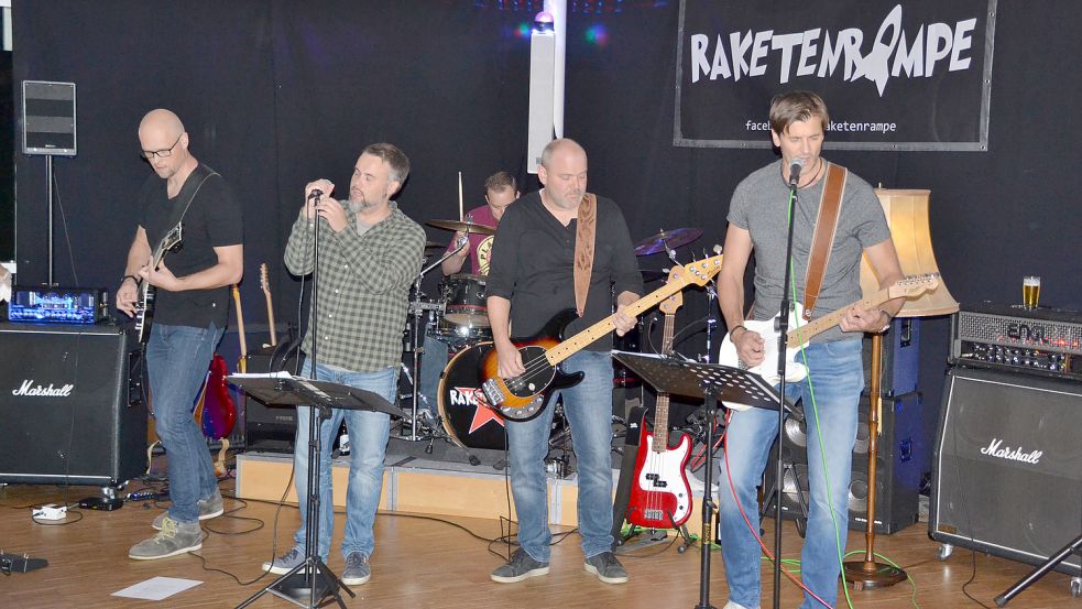Die Auricher Band "Raketenrampe“ rockt am 24. Juni auf dem Rathausplatz. Foto: Archiv