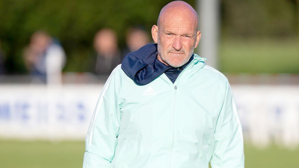 Kickers-Trainer Stefan Emmerling sah einen souveränen Auftritt seiner Mannschaft.