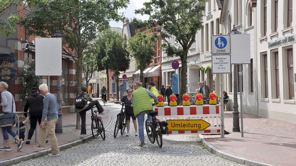 Die Brunnenstraße ist derzeit für den Verkehr gesperrt. Foto: Wolters