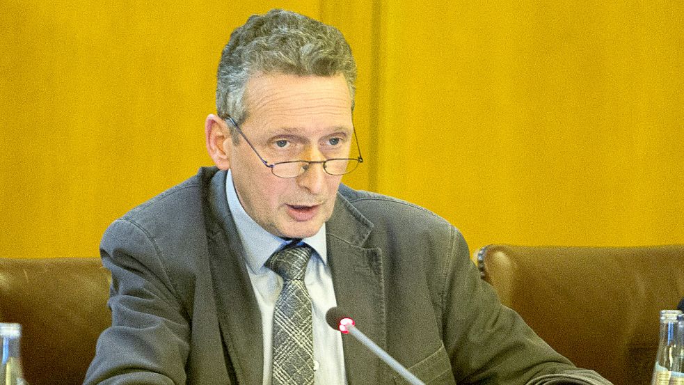 Stadtkämmerer Horst Jahnke hat eine so desolate Finanzsituation in seinen bislang elf Jahren zuvor noch nicht erlebt. Foto: J. Doden/Archiv