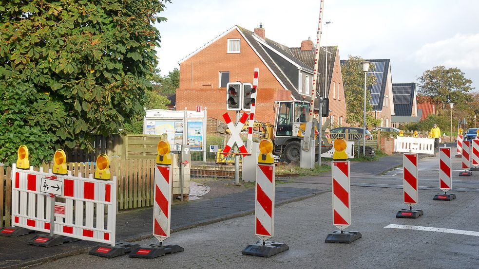 Am Jakob-van-Dyken-Weg ist die Baustelle nicht mehr zu übersehen. Foto: Ferber
