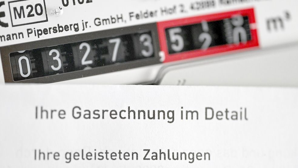 Die Verbraucherzentrale Niedersachsen hat gerichtliche Schritte gegen die EWE angekündigt, weil das Unternehmen die gesetzlich vorgeschriebene Abrechnungsfrist oft nicht einhält. Symbolfoto: Weißbrod/dpa