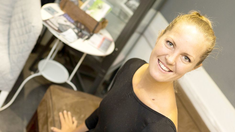 Fühlt sich in Emden gebraucht: Tanzpädagogin Katharina Riebschläger. Foto: J. Doden