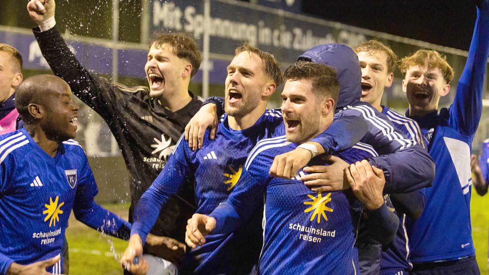 Für große Begeisterung sorgte der Last-Minute-Sieg gegen den Tabellenführer TuS Bersenbrück. Foto: Doden/Emden