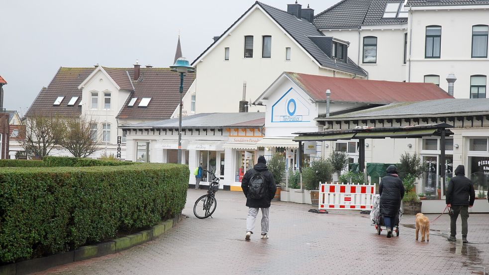 Die „obere“ Strandstraße soll dauerhaft zur Fußgängerzone werden. Foto: Ferber