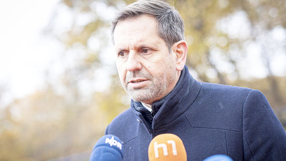 Lässt sich höchstwahrscheinlich von der Kritik der CDU nicht beirren: Niedersachsens Bauminister Olaf Lies (SPD). Foto: Frankenberg/DPA