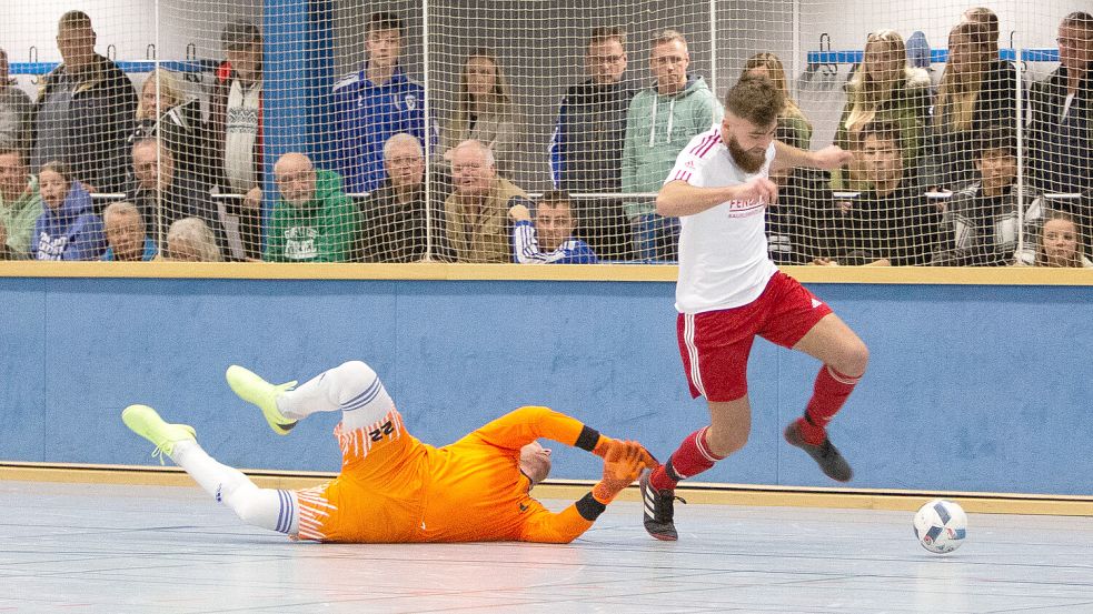 Nach einem "Ausflug" in die KSB-Halle nach Hesel kehren die Leeraner Kreismeisterschaften diesmal wieder in die BBS-Halle nach Leer zurück. Foto: Doden