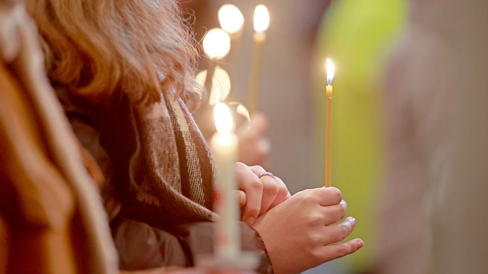 Auch in diesem Jahr soll das Friedenslicht aus Bethlehem Hoffnung und Solidarität symbolisieren. Foto: dpa