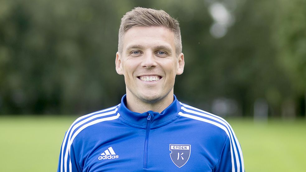 Glücklich und erleichtert: Kickers-Kapitän Bastian Dassel. Foto: Doden/Emden