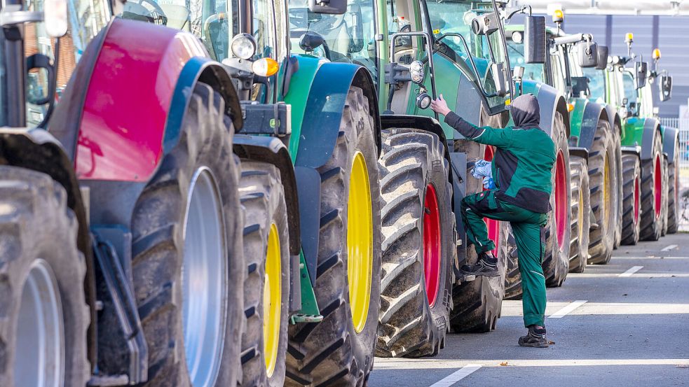Der Bauernverband hat „Aktionen im ganzen Land“ angekündigt: Droht Deutschland am 8. Januar ein Generalstreik? Foto: dpa/Jens Büttner