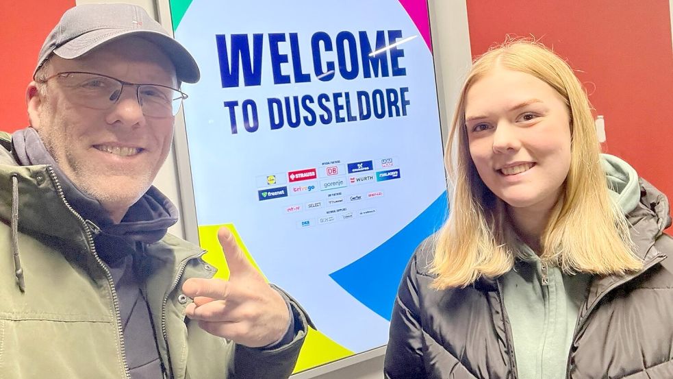 Jens Doden reiste mit seiner Tochter Annalena nach Düsseldorf. Foto: Doden/Emden