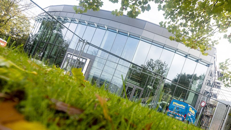 Der Umbau des ehemaligen Neuen Theaters zum Festspielhaus am Wall biegt auf die Zielgerade ein. Foto: J. Doden/Archiv