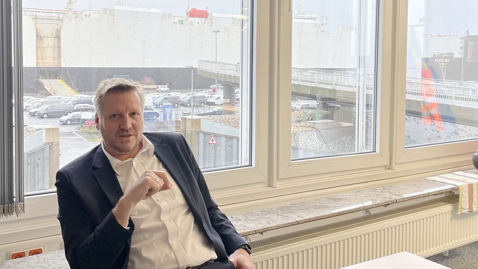 Zufrieden mit der Jahresbilanz: Autoport-Geschäftsführer Manfred de Vries. Foto: Schuurman