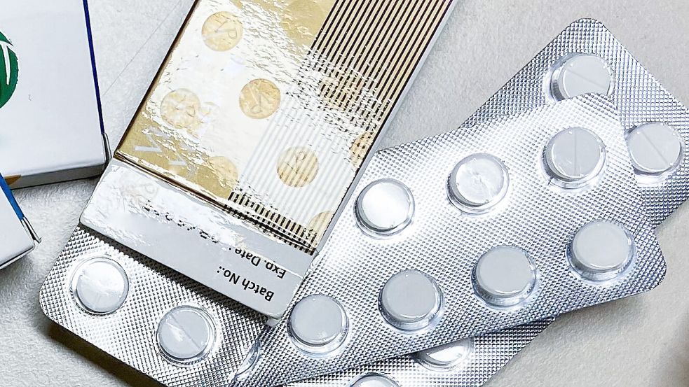 Die Zöllner stellten zahlreiche Tabletten sicher. Foto: Zoll