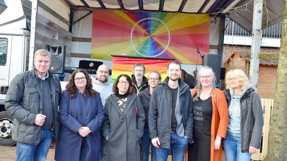 Die Rednerinnen und Redner sowie das Orga-Team der Demo. Foto: Lehmann