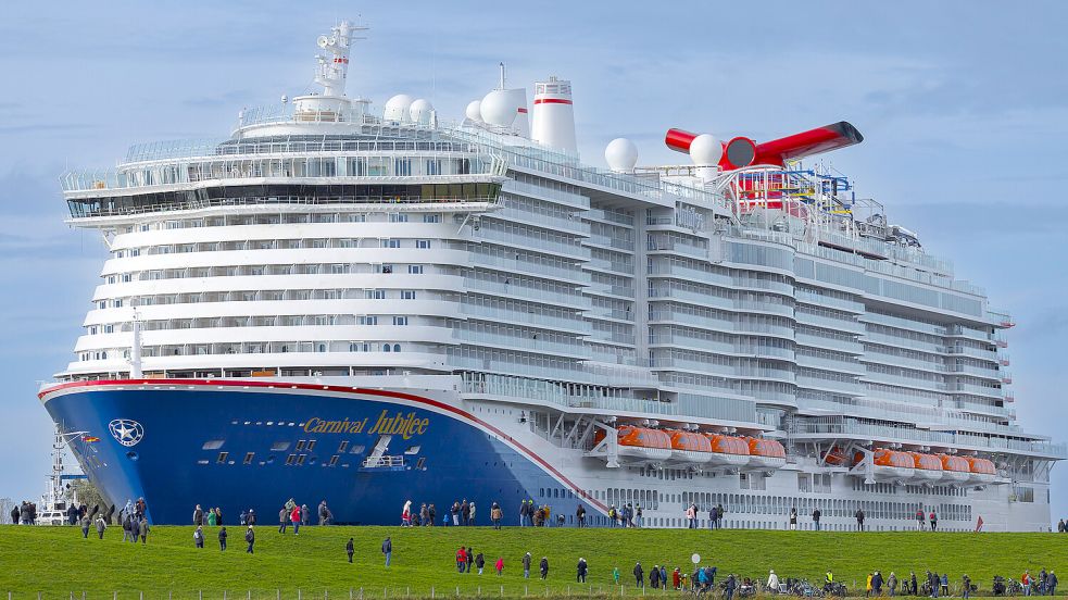 Die „Carnival Jubilee“ wurde 2023 von der Meyer-Werft an die Carnival Corporation übergeben. Es ist das dritte Schiff der Excel-Klasse – zwei weitere sollen folgen. Foto: Meyer-Werft