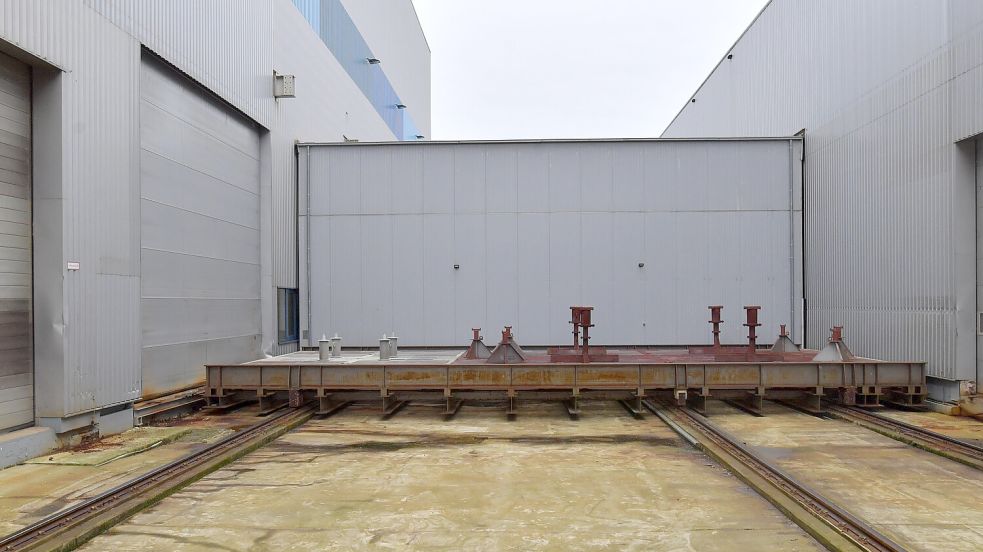 So sieht die fahrende Halle von außen aus. Foto: Ortgies