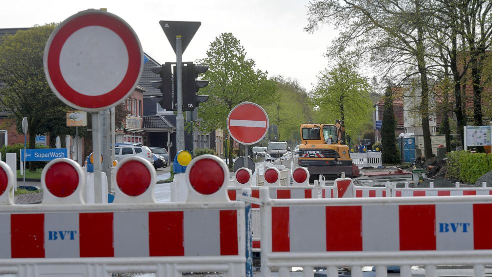 An der Ortsdurchfahrt in Hesel wird derzeit gearbeitet. Foto: Ortgies
