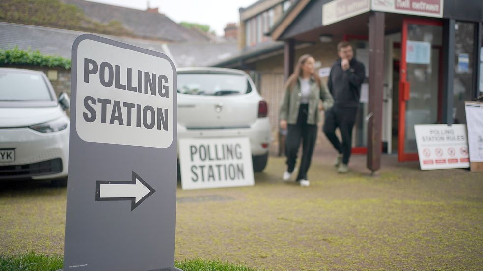 Bei den Kommunalwahlen in Großbritannien zeigen die Briten ihre Frustration mit der aktuellen Politik Sunaks. Foto: dpa/Yui Mok