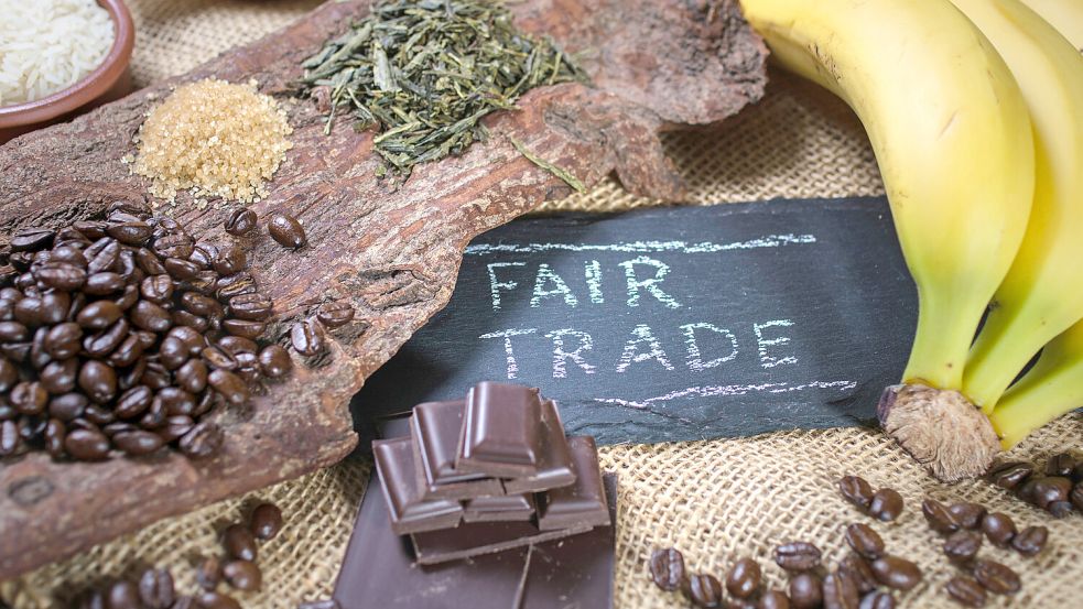 Kaffee, Schokolade, Zucker, Bananen und Gewürze gibt es auch im fairen Handel. Foto: Visions-AD/Adobe-Stock