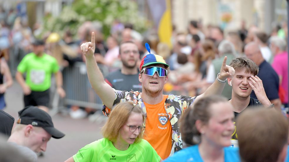 Auch am Freitag gab es wieder besondere Outfits bei den Läufern.