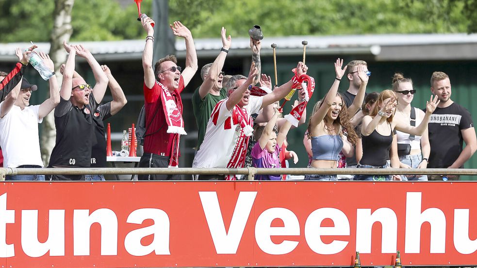 Die Veenhuser Fans fieberten am Seitenrand mit und sorgten für Motivation.