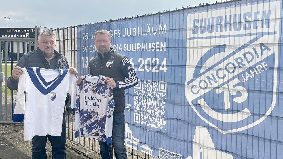 Jörg Neumann (links) und Matthias Janssen schätzen den Zusammenhalt untereinander im Verein. Fotos: Groenendaal