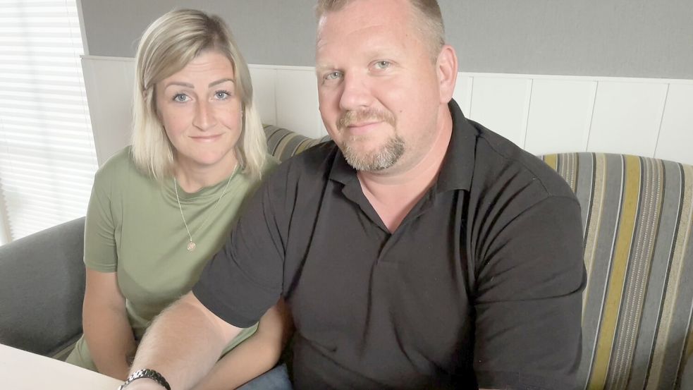 Nancy und Dominik Janßen erlebten einen dramatischen Rückflug. Foto: Nording