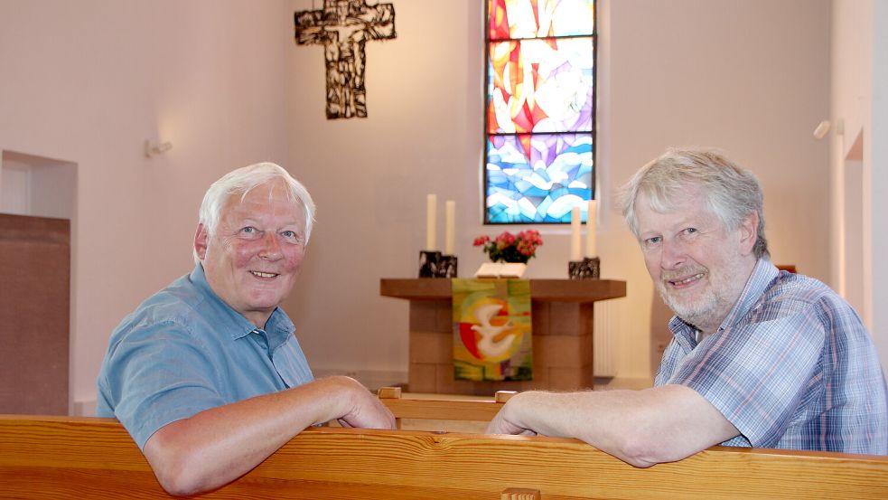 Urlaubspastor Fritz Baltruweit (links) und Inselpastor Jörg Schulze haben in der Jubiläumswoche viel vor. Foto: Ferber