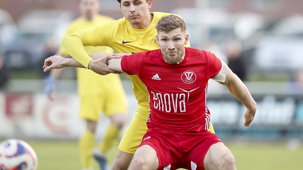 Der kräftige Eike Schmidt ist für Verteidiger nur schwer zu bändigen. Vor welchen Defensivspielern und Torhütern hat er besonders Respekt? Foto: Doden, Emden
