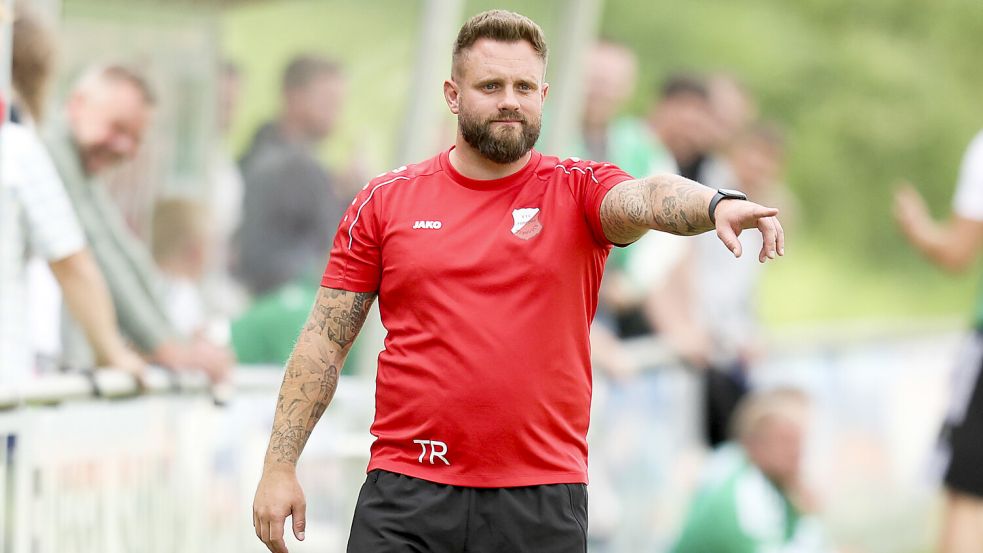Holger Stöter gelang mit Veenhusen als Aufsteiger ein toller Saisonstart. Doch die Partie am Dienstag ging verloren. Foto: Doden/Emden