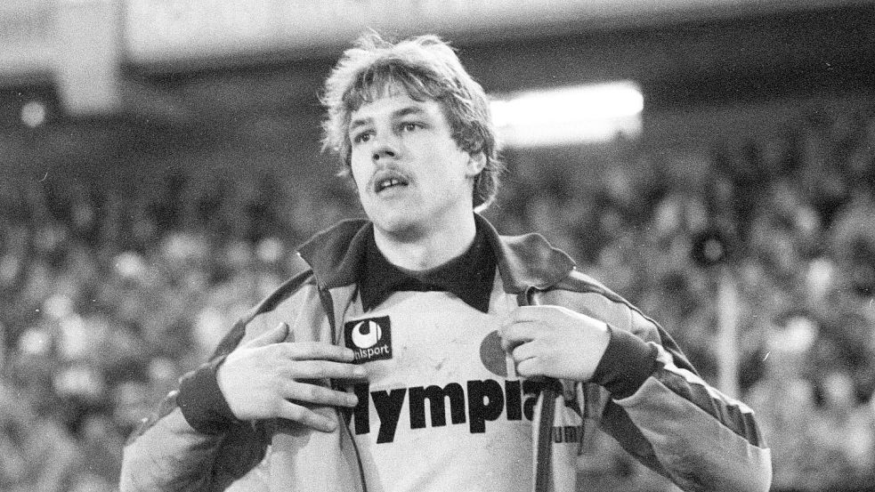 Hermann Rülander am 14. November 1981 nach seiner Auswechslung in Frankfurt. Foto: Imago
