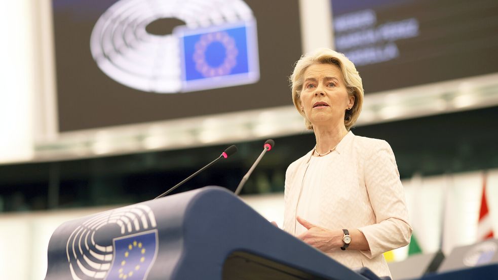Von der Leyen auf einer Sitzung des Europäischen Parlaments. Foto: dpa/ Philipp von Ditfurth