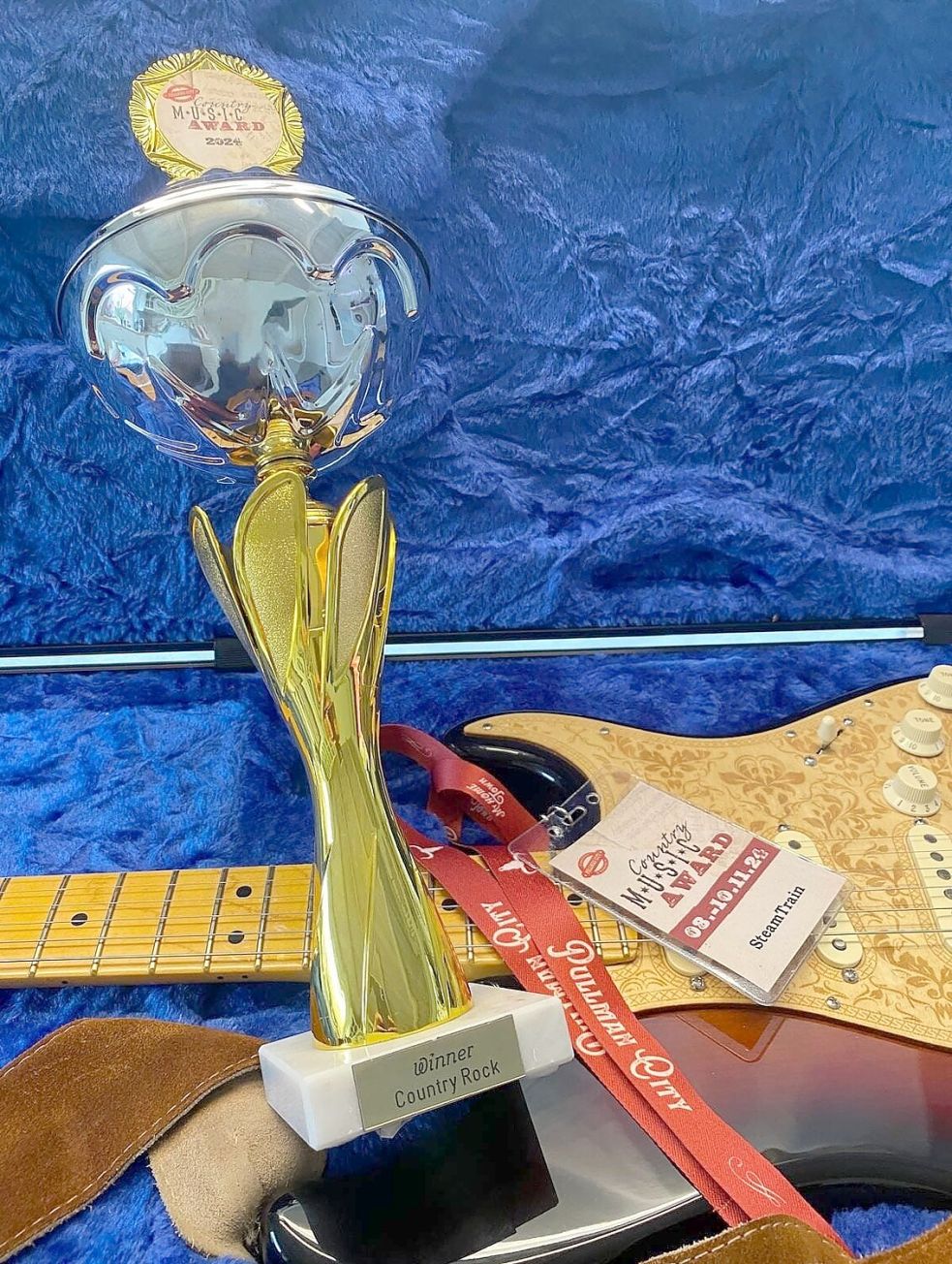 Der Siegerpokal des Country Music Award. Foto: SteamTrain