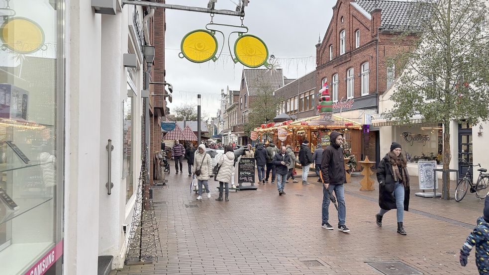 Zwischen Ledastraße und Wörde wurde die Fußgängerzone bereits erneuert. Foto: Bothe