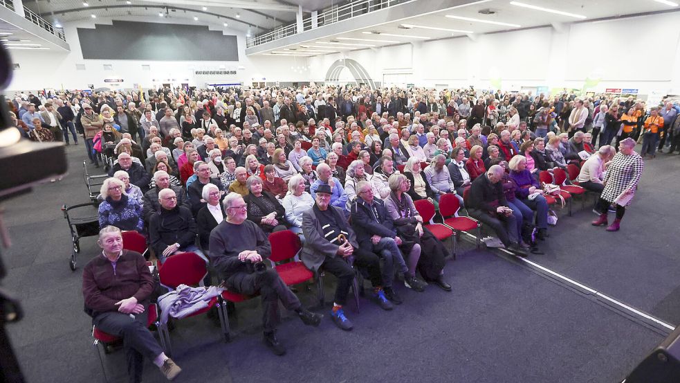 Rund 1500 Menschen waren zum Neujahrsempfang in die Nordseehalle gekommen. Foto: J. Doden/Emden