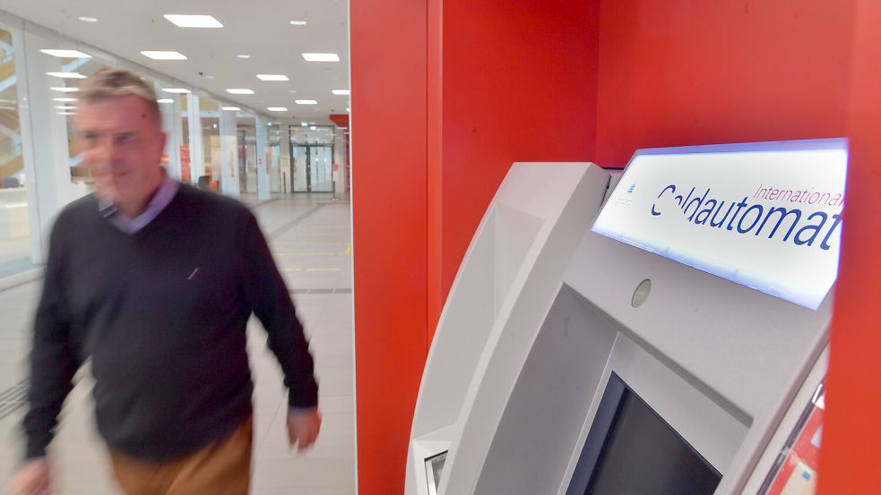 Geldautomaten sind eine Investition. Foto: Ortgies/Archiv