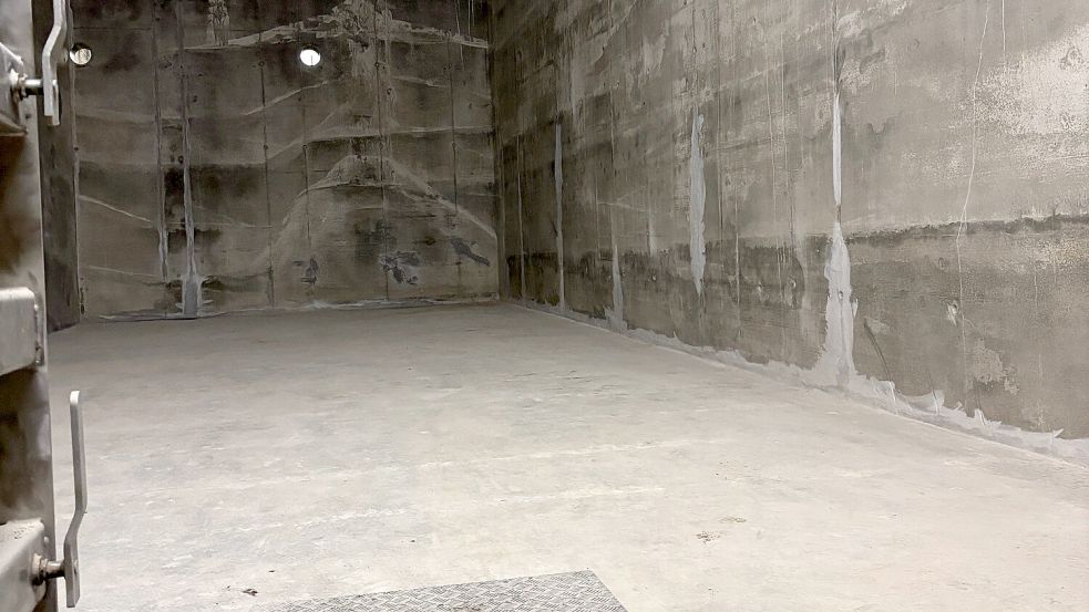 In ein Reaktionsbecken passen rund 300 Kubikmeter Wasser. Foto: Ferber