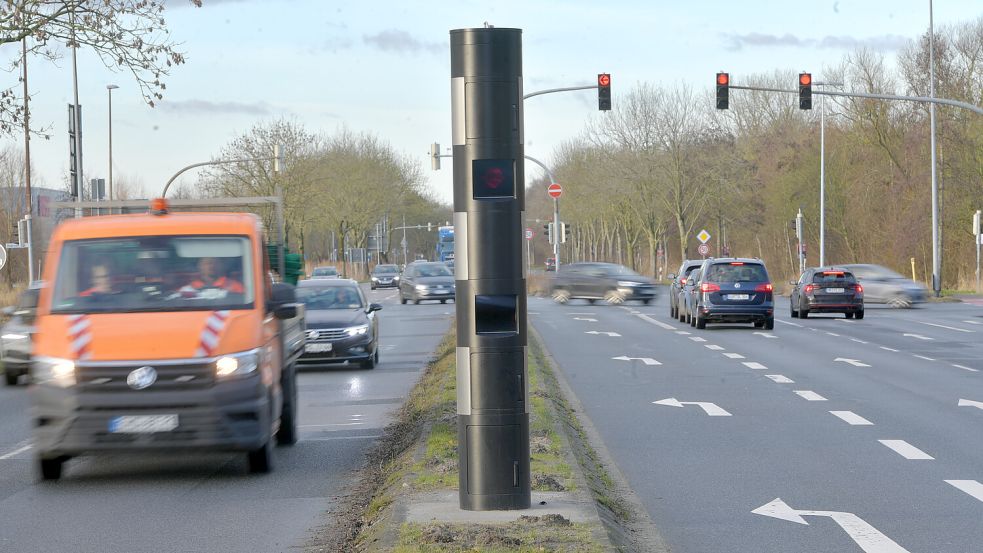 Kaum zu übersehen, dennoch werden hier immer wieder Raser erwischt. Foto: Ortgies