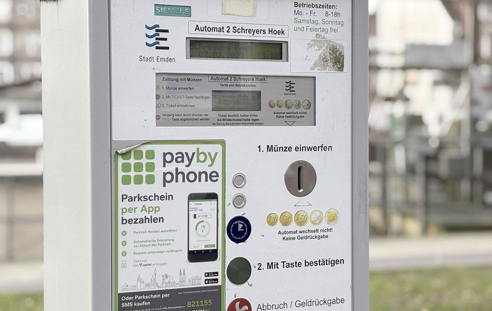 Ein Parkscheinautomat bei Schreyers Hoek muss noch erneuert werden, wenn hier im Frühjahr die neuen Parkgebühren als Erstes greifen. Foto: Hanssen