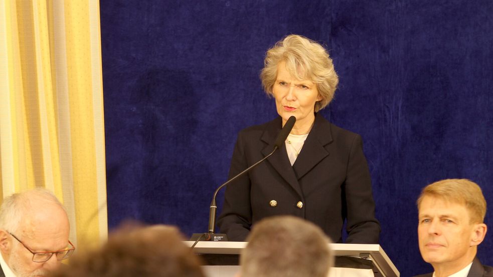 Dr. Gaby Bornheim trat als Hauptrednerin auf. In ihrem Vortrag zeigte sich die Präsidentin des Verbands Deutscher Reeder nachdenklich angesichts geopolitischer Stürme, die sich entlang der Schifffahrtsrouten zusammenbrauen. Foto: Gordon Päschel