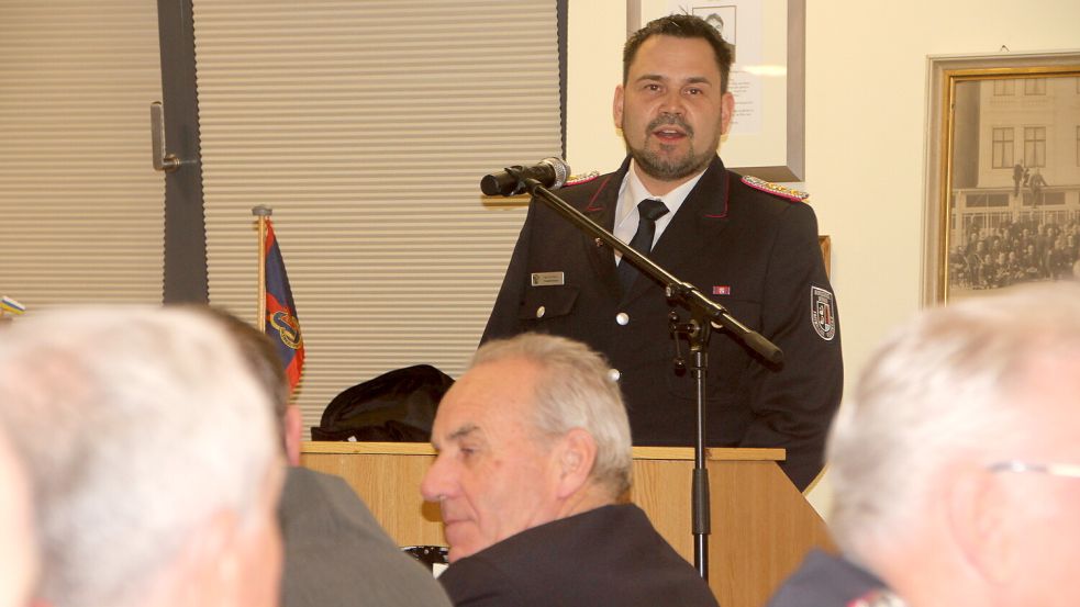 Berichtete von einem ereignisreichen Jahr: Stadtbrandmeister Aike Brinkmann. Foto: Ferber