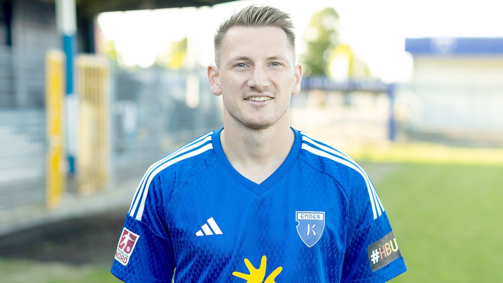 Julian Stöhr spielt seit Sommer 2023 für Kickers, kommt diese Saison auf 21 Regionalliga-Einsätze. Foto: Doden/Emden