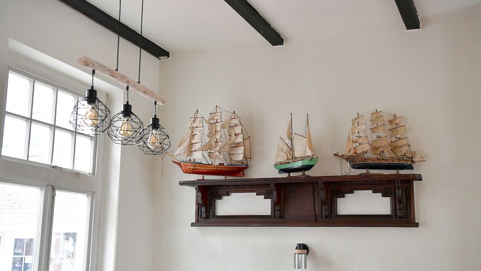 Die Betreiber setzen auf maritime Deko.