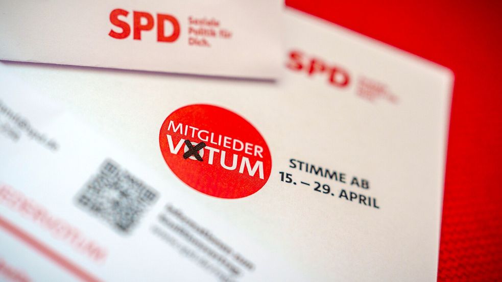 Die SPD-Mitglieder müssen noch über das Koalitionspapier abstimmen. Foto: Kappeler/dpa