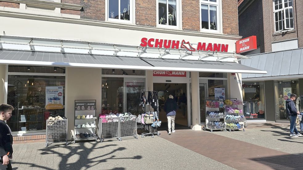Schuh-Mann hat eine Filiale in der Mühlenstraße eröffnet. Foto: Bothe
