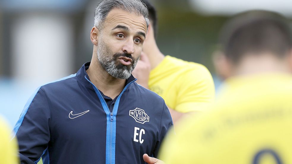 Trainer Erhan Colak schickte trotz aller Umstände eine couragierte VfL-Elf ins Rennen. Archivfoto: Doden/Emden